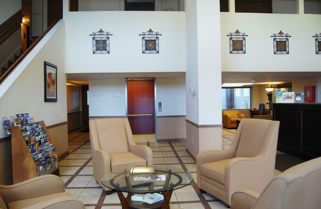 Super 8 By Wyndham Oklahoma City Eksteriør bilde